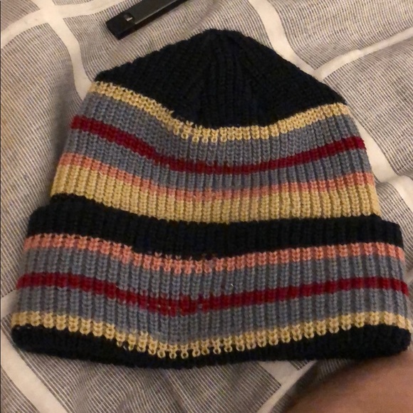 Brand new beanie, Supreme, Never worn - Picture 2 of 3